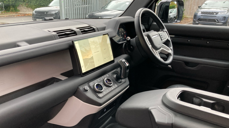 Land Rover Defender 90 Diesel 3.0 D250 Hard Top X-Dynamic HSE Auto [3 Seat]